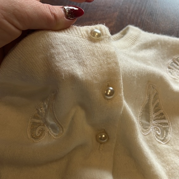 Creamy White Vintage Seashell 1950s Style Pearl Button Cardigan small-medium - Picture 3 of 10
